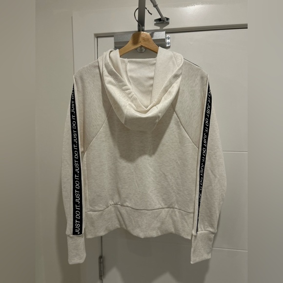 Nike DRI-FIT Athletic Zip Up Sweater Women’s Size Small - Picture 3 of 5